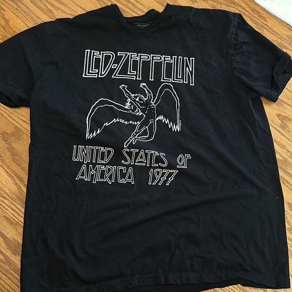 Led Zeppelin Tshirt - Picture 2 of 7